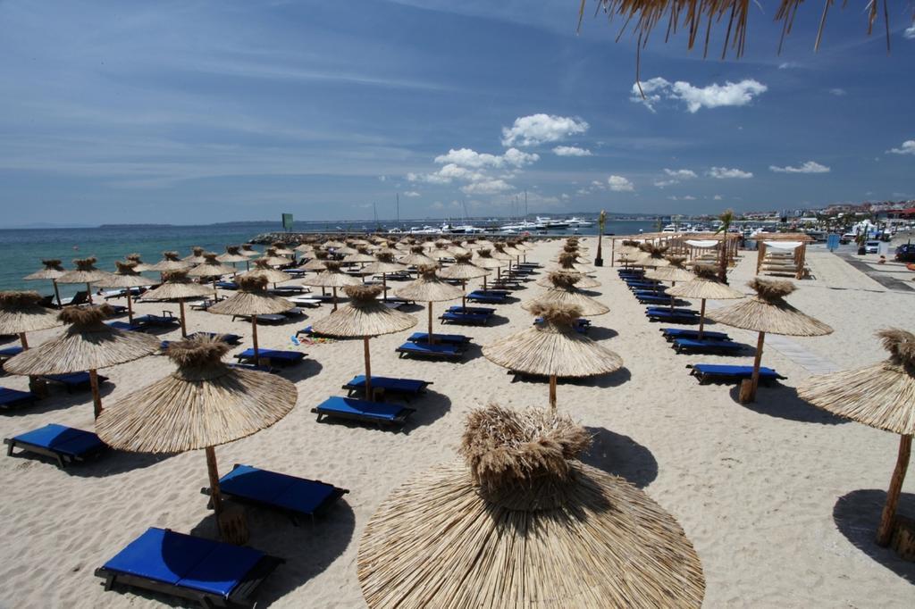 Guest House Rona - Free Parking And Sea View Свети-Влас Экстерьер фото