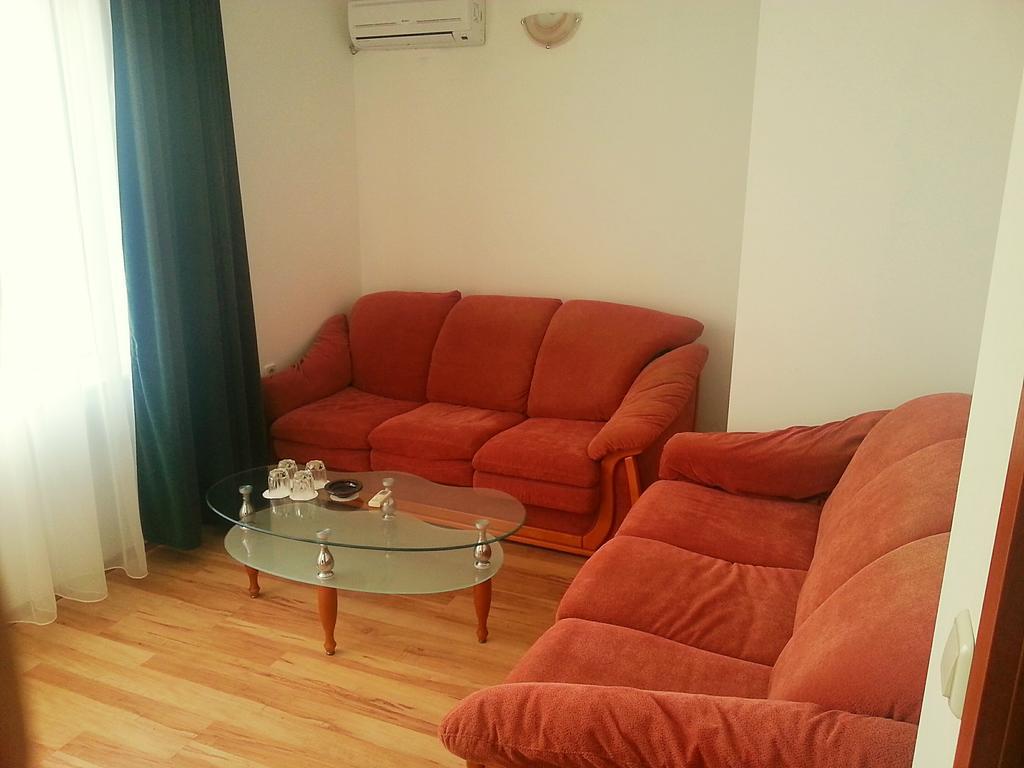 Guest House Rona - Free Parking And Sea View Свети-Влас Экстерьер фото
